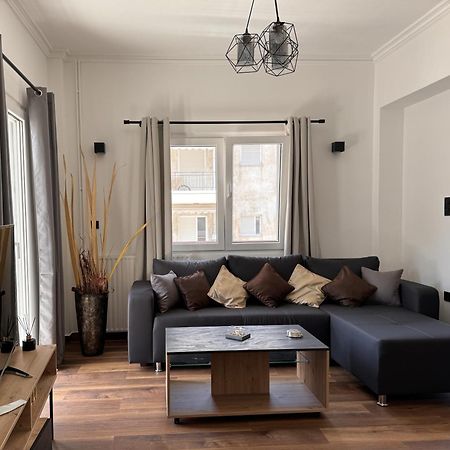 Navaro Apartments Πάτρα Εξωτερικό φωτογραφία