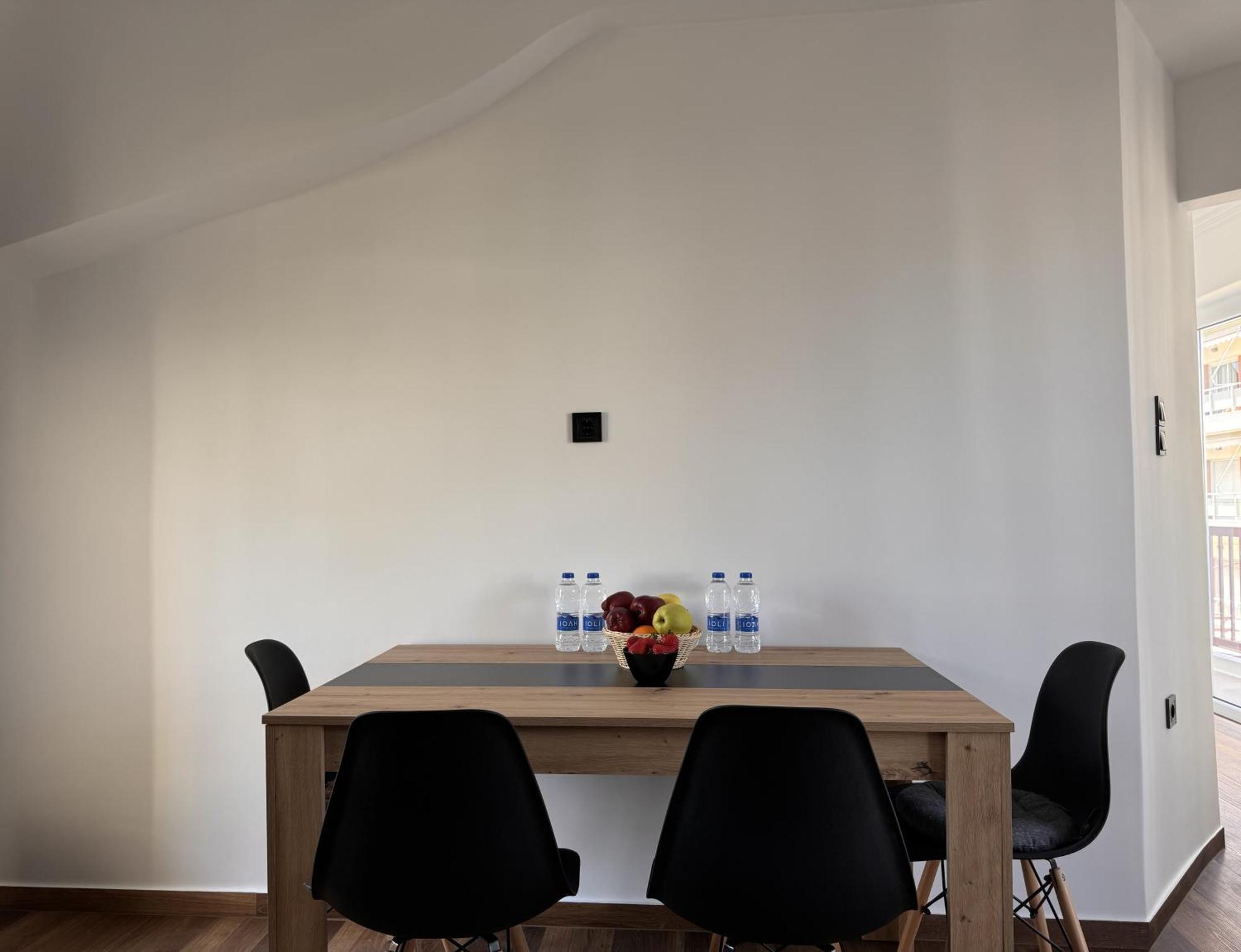 Navaro Apartments Πάτρα Εξωτερικό φωτογραφία