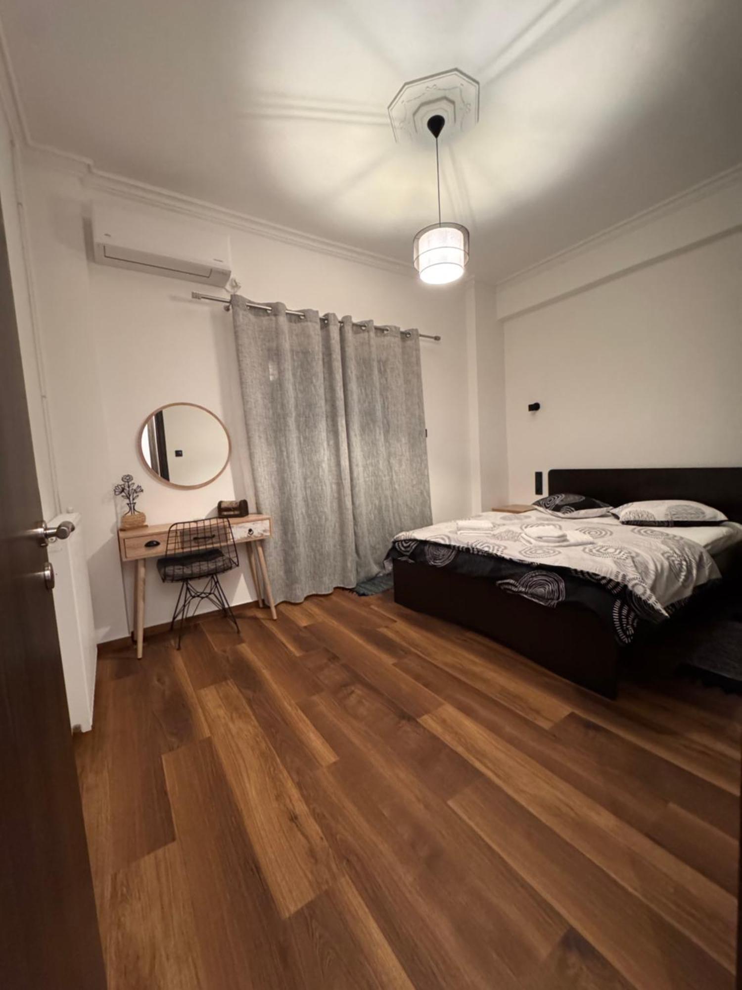 Navaro Apartments Πάτρα Εξωτερικό φωτογραφία